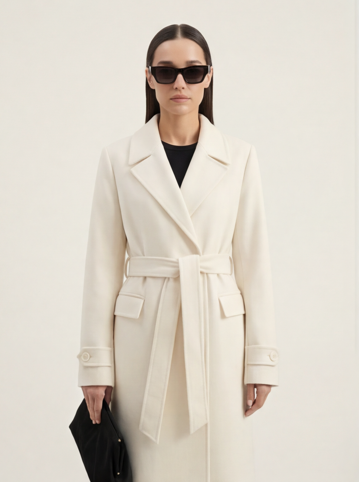 Abrigo Largo Ivory Premium con Diseño Atemporal – Exclusivo de Isabel Herrera